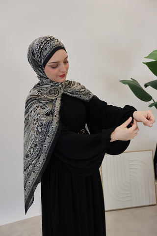 MINA ABAYA BLACK