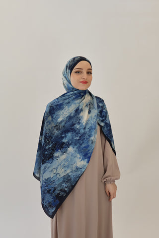 FAYLINN SATIN SCARF NAVY 51
