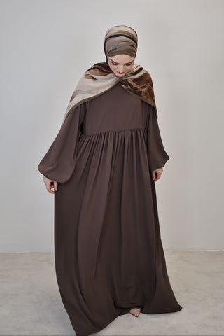 Mina Abaya Braun