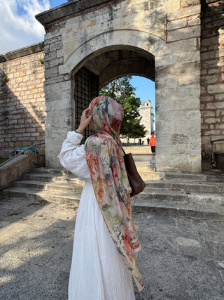 Blumen Scarf