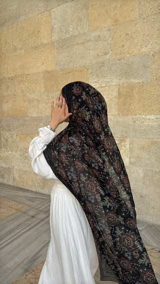 Nara scarf