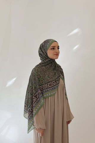 LINDA 09