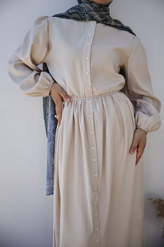 Beige Kleid